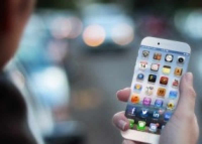 СМИ составили описание айфонов, которые выйдут в 2014 году