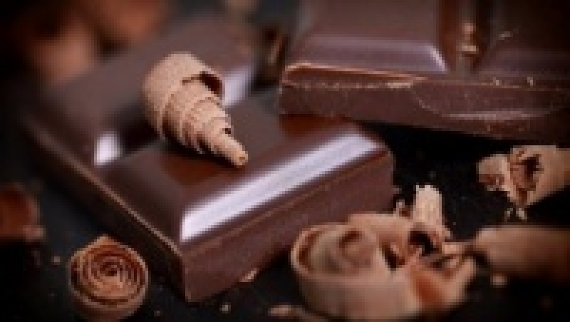 Темный шоколад защищает сердечную мышцу